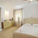 布硕别墅度假屋 * 纳乌萨